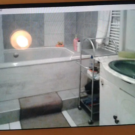 Le Pressoir * Saint-Julien-de-Coppel