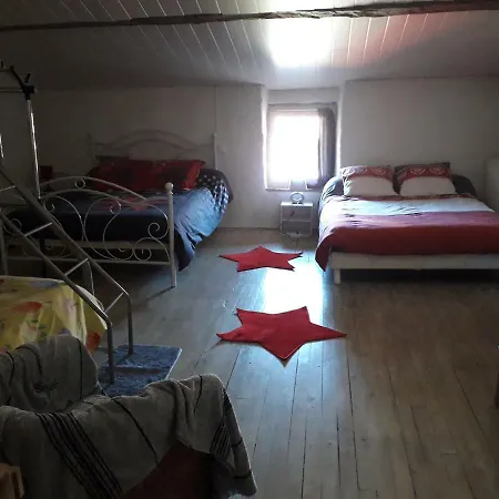 Le Pressoir Nyaraló *